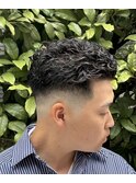 スキンフェード ウェーブパーマ
