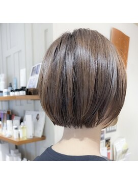 ヴェリーテ(Verite) ミニボブ