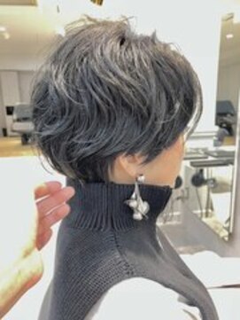 グラフ 日本橋(GRAFF) 大人可愛い20代30代40代前下がりショートボブ【GRAFF日本橋】