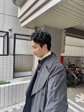 ウェルネス(Wellness) 6:4分け、パーマ