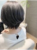前下がりショートボブ　30代、40代、50代