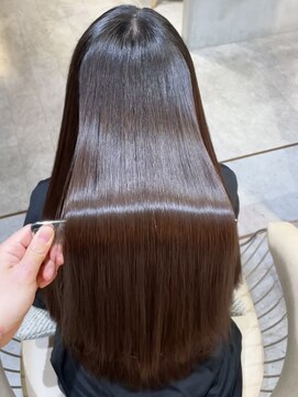 リール 銀座(R'EEL) 暗めカラー/韓国風巻き/レイヤーカット/髪質改善/縮毛矯正/銀座