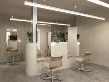 素材のコントラストで落ち着いた空間。