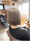 ハイトーンボブ/コットンベージュ/肩上ボブ