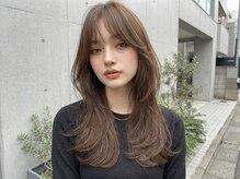 印象を左右する前髪カット[ダブルカラー/前髪カット/インナーカラー/レイヤーカット/ボブ/ハイライト］