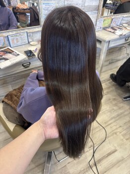 フゥカ 売市店(fuka)の写真/[ヘアケアマイスター在籍]髪質改善◎1人1人に合わせたトリートメントで内側から整う艶髪へ！