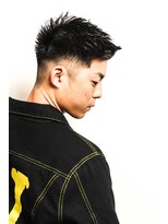 メリケンバーバーショップ フクオカ(MERICAN BARBERSHOP FUK)&nbsp;サイドパートショートセミウェットワイルドツーブロックテクノ50