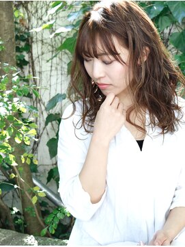 グロスシーループユナイテッド(GROSS C-LOOP UNITED) 大人かわいいナチュラルベージュ♪