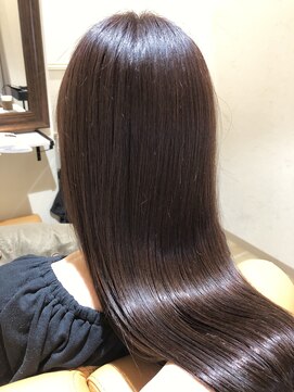 トゥーリ 筑紫野店(tuuli) 筑紫野 グロスカラー / 八谷昌直