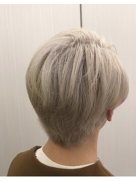 ヘアカロン 熊本本店(Hair CALON) ホワイトブロンド