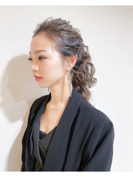 レオン(Re:ON) ボリュームポニー