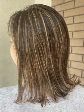 ネックス 表参道本店(nex) 【nex the salon 】白髪を生かしたデザインカラー