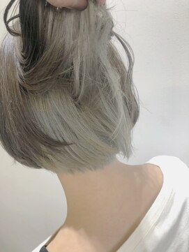 フラップ(FLAP) ★韓国風★ナチュ可愛インナーカラーシルバーグレージュ