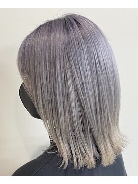 ノラ シンディ(NORA CYNDY) シルバーグレーアッシュ☆