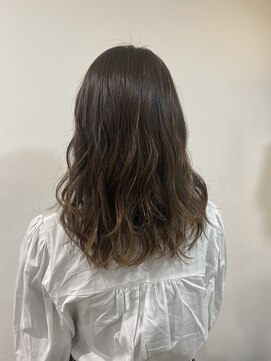 アリーズ シブヤ(ALLYS shibuya) ゆるふわ レイヤースタイル 無造作ヘア