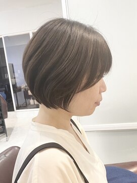 フェリーチェ(felice) ☆綺麗な丸みシルエット☆ ショートボブ