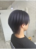 暗めネイビー