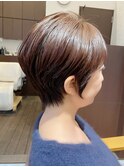 くびれショートスタイル
