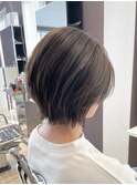 外ハネショートボブ
