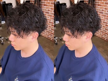 ヴィップルーム(viproom)の写真/トレンドに合わせたパーマスタイルが人気◎ONもOFFも決まるスタイルをご提案、メンズもお任せください！