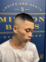 ミリオンバックス 上野(Million Bucks) バズカットイージーパーマ