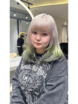 ロンド レア 天神大名店(Lond Le’a) デザインカラー/レイヤーカット/ウェットヘア/オリーブベージュ