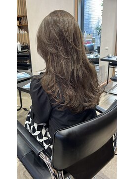 ヘアデザイン ソラ(Sola) 透明感オリーブグレージュ大人可愛いゆるふわウェーブロング