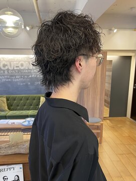 ヘア プロデュース キュオン(hair produce CUEON.) 波巻きパーマ/メンズウルフ/ウルフパーマ/メンズパーマ