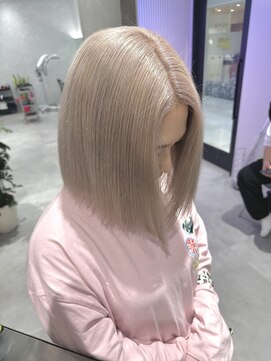 プライズ 成増店(prize) ミルクティーベージュグレージュハイトーンボブ成増