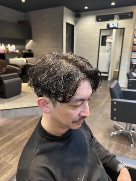 ブリーチ 天文館店(BLEACHi) シャドウパーマ