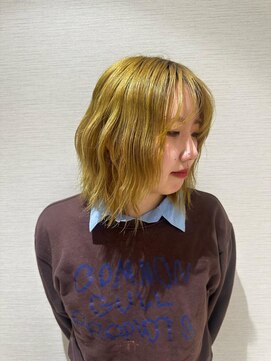 エン(en.) イエローベージュカラー