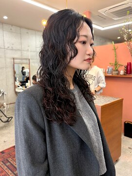 ノイ(noii) ロングパーマ/ゆるふわパーマ/ウェーブパーマ/レイヤーカット