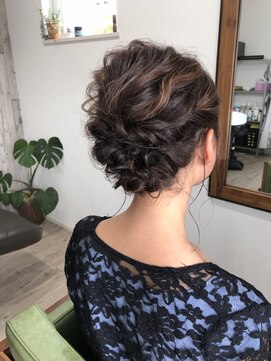 ボンズ(Bonds) ヘアセット