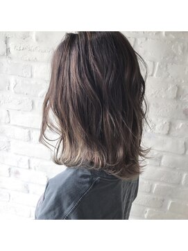 シキ(C key) 柔らかベージュ