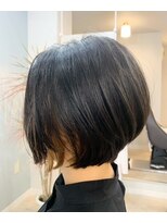 サイイン(saiin)&nbsp;インナーカラーボブ