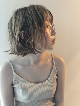 モカゲ(MOKAGE) ナチュラルベージュ