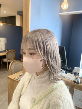 ヘアアンドメイク ルシア 奈良店(hair & make Lucia) ペールグレージュ
