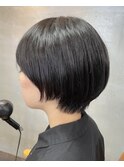 ショートボブ