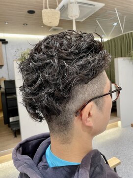 ゼストララ(ZEST Lara) 【YUICHI】ランダム!ツイスパ×オールバック