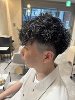 オー(Eau)&nbsp;スペインカール/ツイストスパイラルパーマ/刈り上げ/フェード