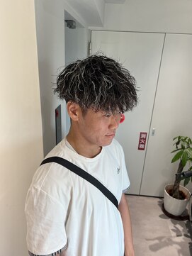 パーク バイ クリーム 大宮(PARK by CREAM) 【メンズ】ハイライト×ツイストスパイラルパーマ