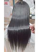 【大人気カラー】大人世代の髪悩みは「ケアカラー×白髪染め」若い世代にはツヤのある外国人風カラー☆