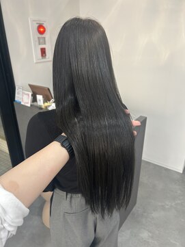 ウルー(uru) グレージュカラー