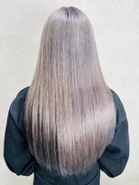ルノン(LUNON) イメチェンヘアスタイルホワイトブロンド外ハネボブ美髪のススメ