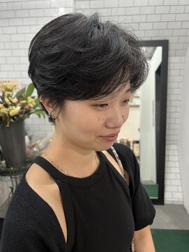 レガーレ(Legare) マッシュショート×ダークブルー