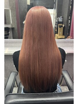 スライバイリアオオサカ(Sly By Ria OSAKA) ピンクベージュ/ケアブリーチ【梅田/大阪】