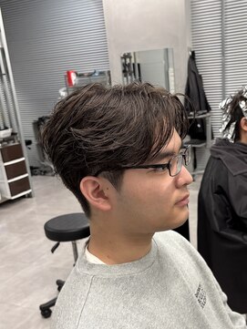 ガオプロデュースバイレボ(gao produced by revo) フェザーパーマ毛流れパーマ柏メンズカット柏メンズパーマ柏駅眉