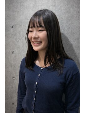 テラ(terra) 透け感バング×地毛風カラー