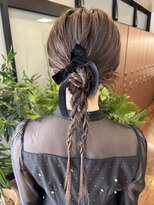 ネバーランド 平成店(NEVER LAND)&nbsp;ツインあみおろしヘアアレンジ