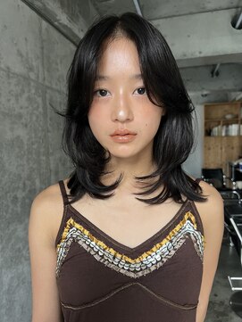ナヌーク ダイカンヤマ(nanuk daikanyama) カーテンバングくびれレイヤーハッシュカットダークブラウン